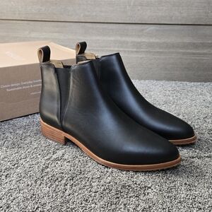 Nisolo Eva Everyday Chelsea Boot NEW size 10